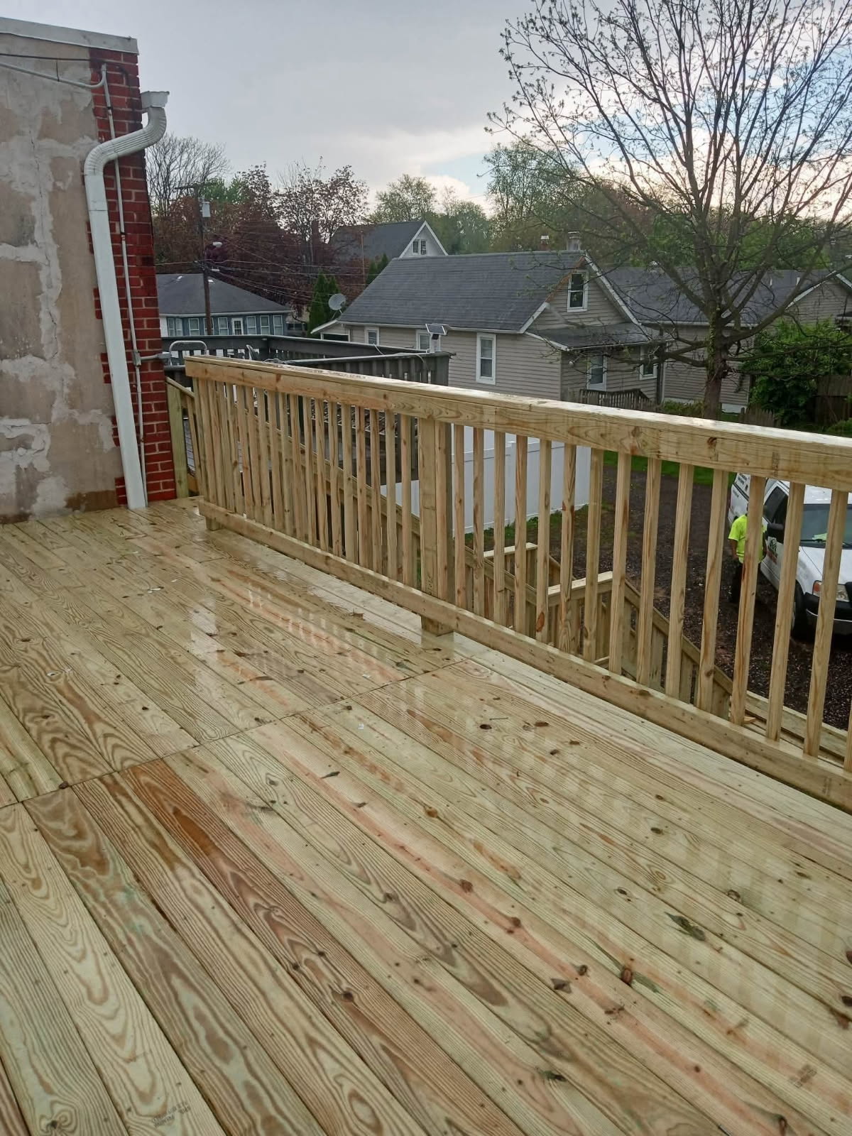 New deck with vertical railings